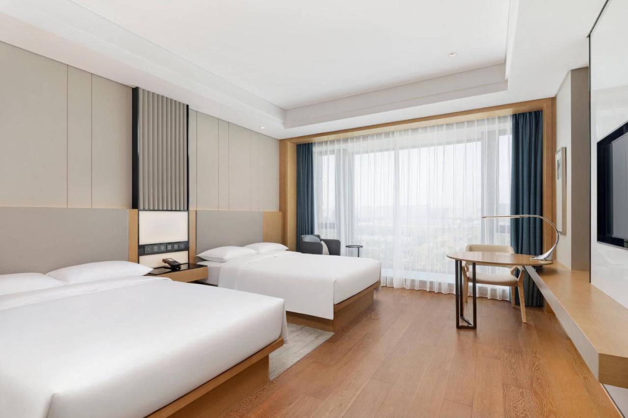 Courtyard By Marriott Hangzhou West Exterior photo